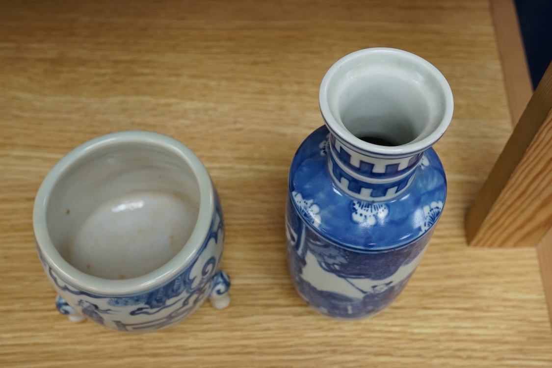 A Chinese blue and white rouleau vase and a similar tripod censer, tallest 18.5cm